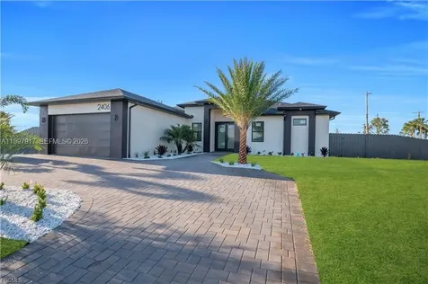 2406 Kismet Parkway Cape Coral FL 33993