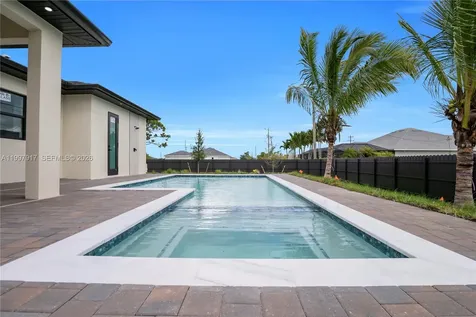 2406 Kismet Parkway Cape Coral FL 33993