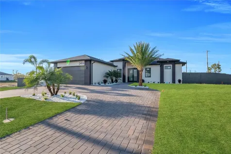 2406 Kismet Parkway Cape Coral FL 33993