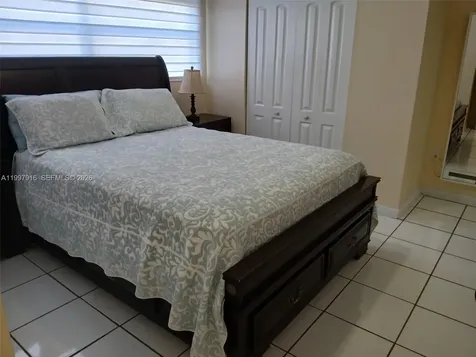 15659 SW 73rd Circle Terrace Miami FL 33193