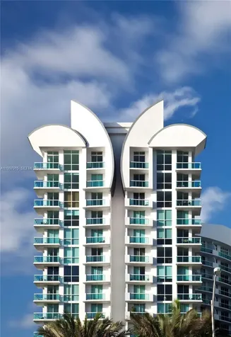 7900 Harbor Island Drive North Bay Village FL 33141