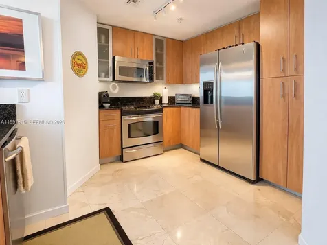 7900 Harbor Island Drive North Bay Village FL 33141