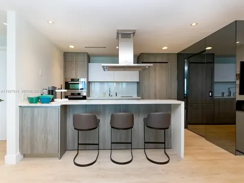 360 Ocean Drive Key Biscayne FL 33149