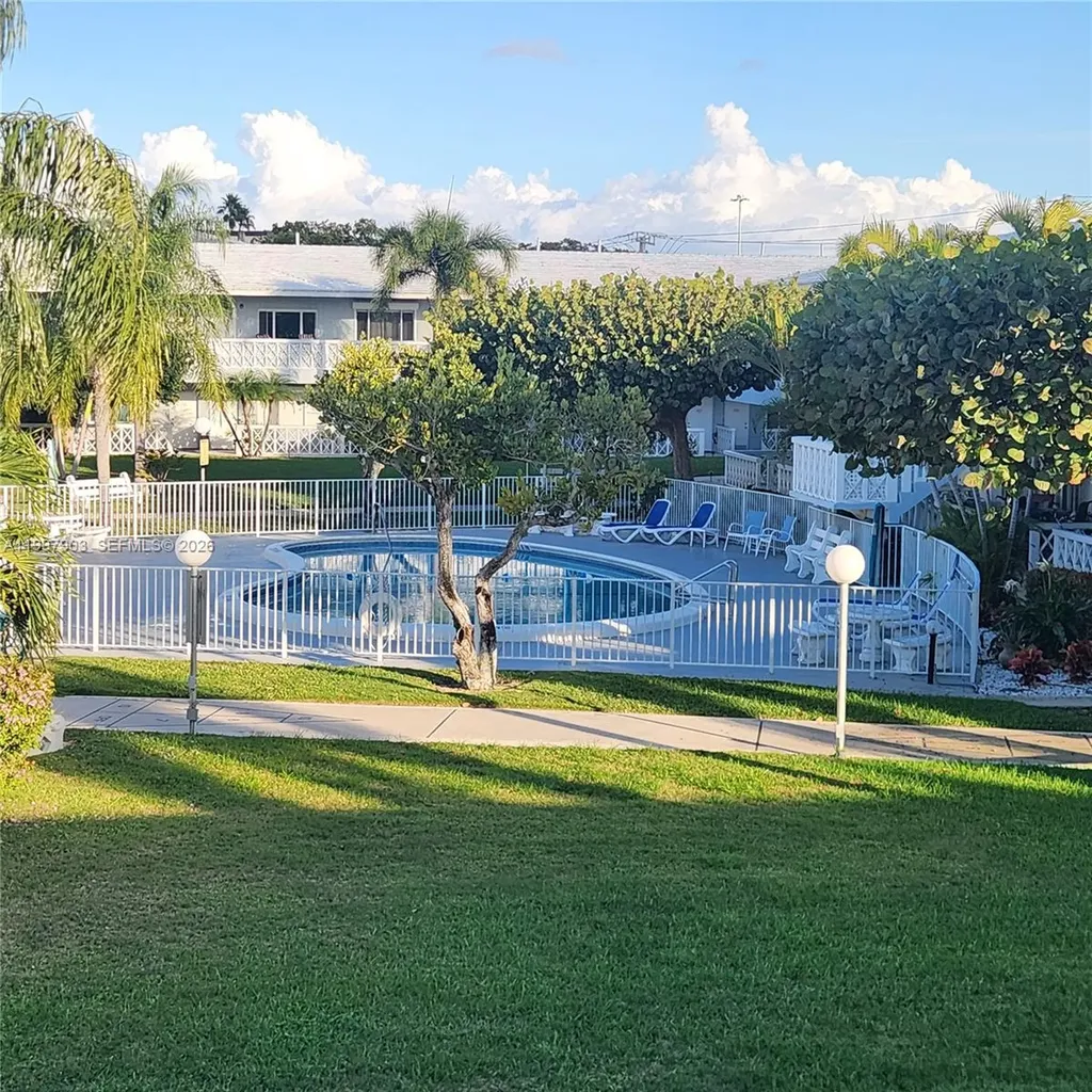 2170 NE 51st Court Fort Lauderdale FL 33308