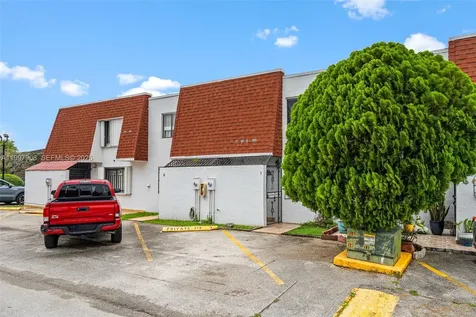 319 NW 109th Avenue Miami FL 33172