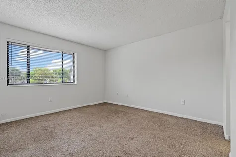 319 NW 109th Avenue Miami FL 33172