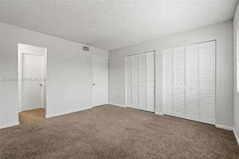 319 NW 109th Avenue Miami FL 33172