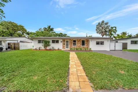 15010 NE 7th Avenue Miami FL 33161