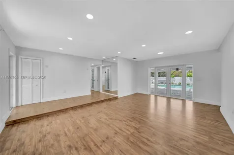 15010 NE 7th Avenue Miami FL 33161