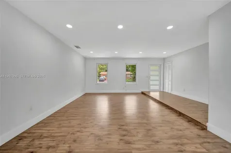 15010 NE 7th Avenue Miami FL 33161