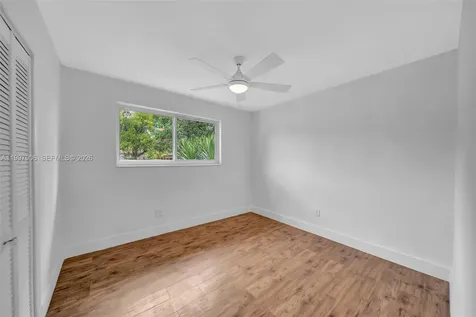15010 NE 7th Avenue Miami FL 33161