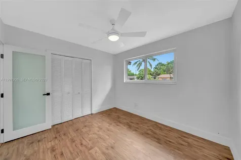 15010 NE 7th Avenue Miami FL 33161