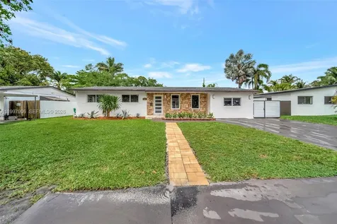 15010 NE 7th Avenue Miami FL 33161