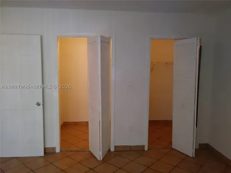 North Miami FL 33161