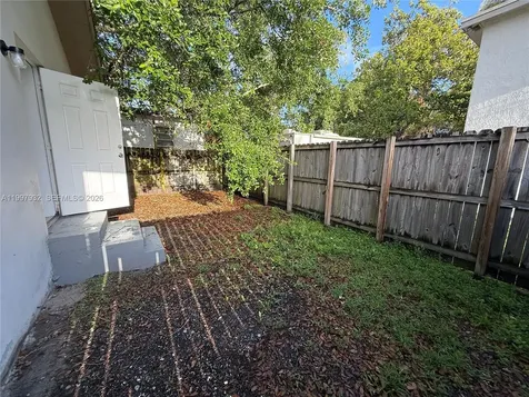 253 NW 48th Street Miami FL 33127