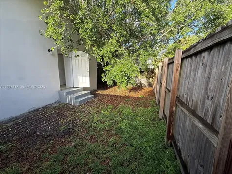 253 NW 48th Street Miami FL 33127