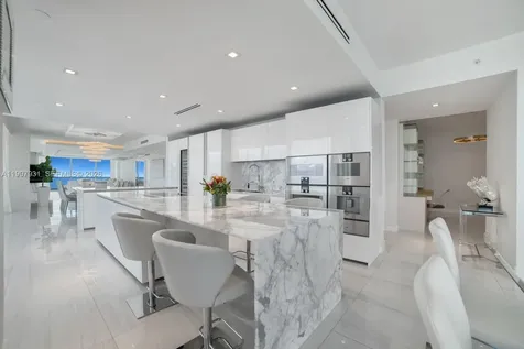 10203 Collins Avenue Bal Harbour FL 33154