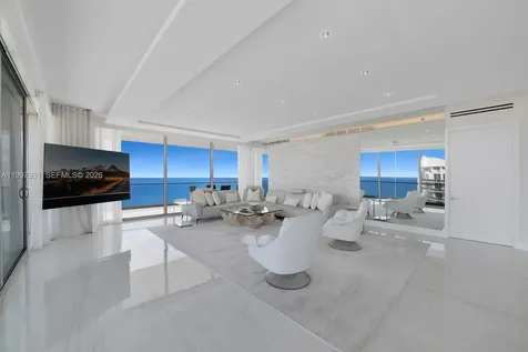 10203 Collins Avenue Bal Harbour FL 33154
