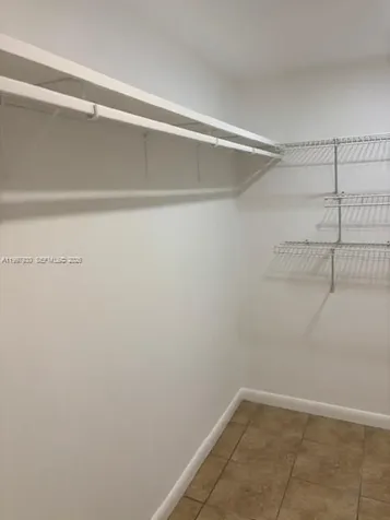 9493 SW 76th Street Miami FL 33173