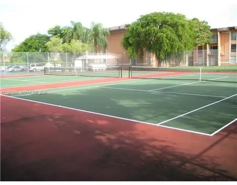 9493 SW 76th Street Miami FL 33173