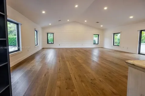 11301 SW 95th Street Miami FL 33176