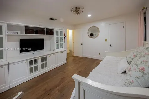 11301 SW 95th Street Miami FL 33176