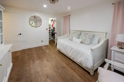 11301 SW 95th Street Miami FL 33176