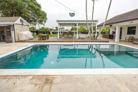 11301 SW 95th Street Miami FL 33176