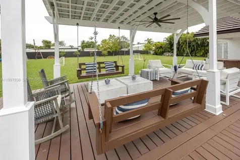 11301 SW 95th Street Miami FL 33176