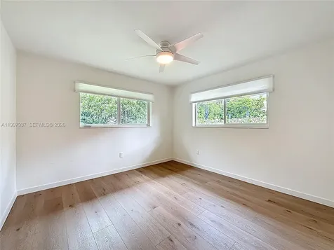 323 Velarde Avenue Coral Gables FL 33134