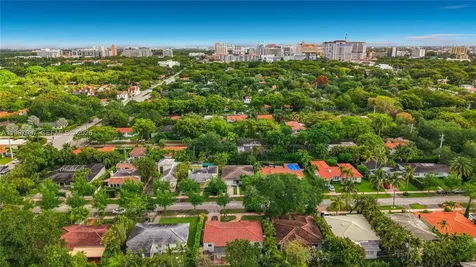 323 Velarde Avenue Coral Gables FL 33134