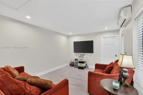 3984 Adra Avenue Doral FL 33178
