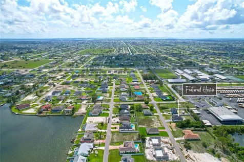 1333 NW 4th Street Cape Coral FL 33993