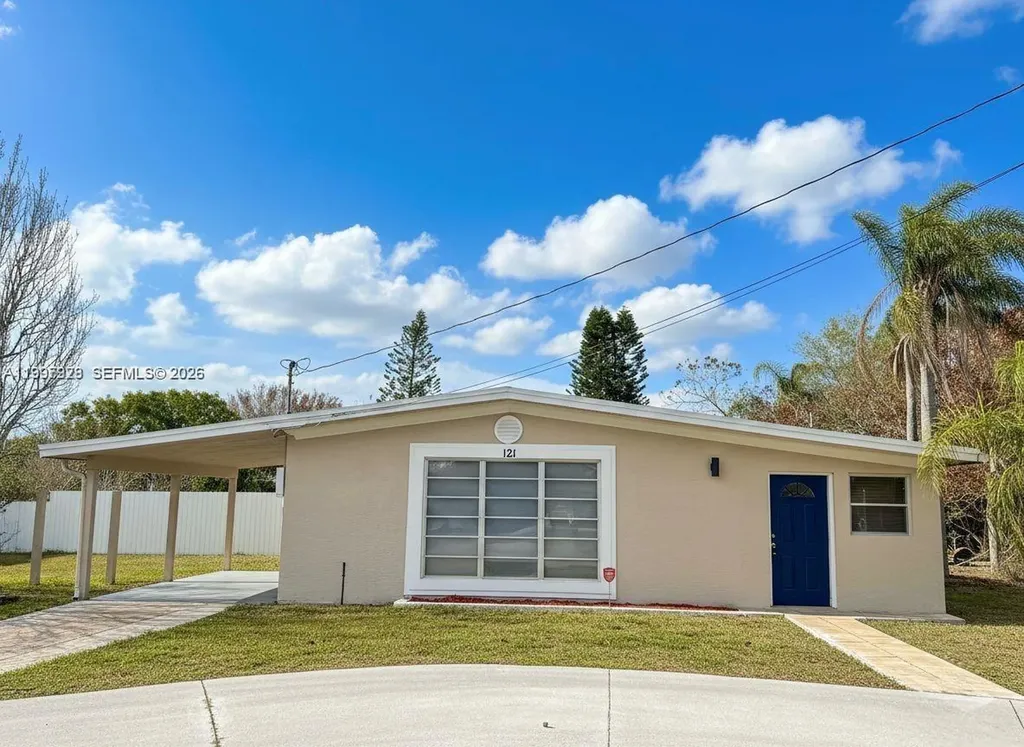 121 NE Prima Vista Boulevard Port St. Lucie FL 34983