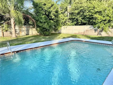 121 NE Prima Vista Boulevard Port St. Lucie FL 34983
