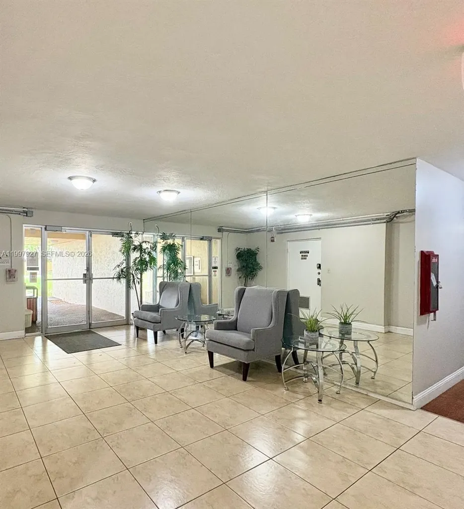 7300 NW 17th Street Plantation FL 33313