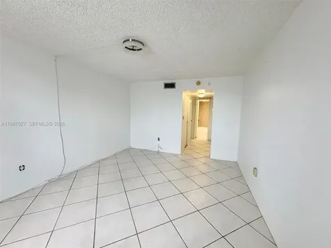 7300 NW 17th Street Plantation FL 33313