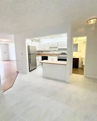 7300 NW 17th Street Plantation FL 33313