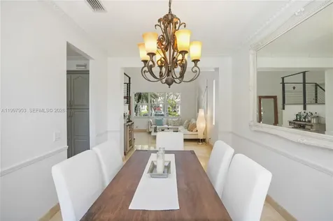 1317 Chenille Circle Weston FL 33327