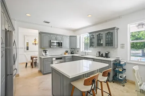 1317 Chenille Circle Weston FL 33327