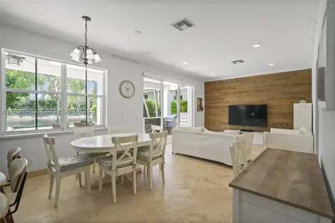 1317 Chenille Circle Weston FL 33327