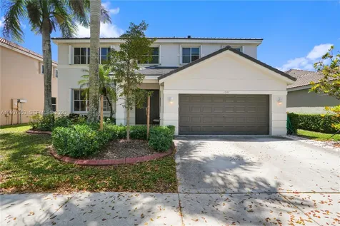 1317 Chenille Circle Weston FL 33327