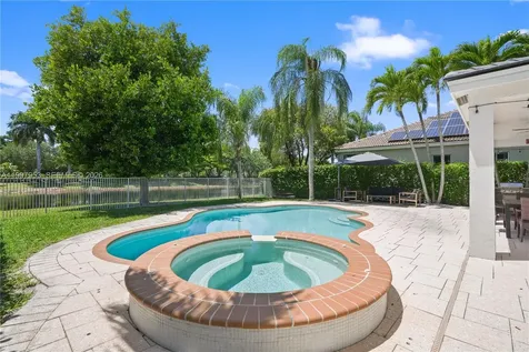 1317 Chenille Circle Weston FL 33327