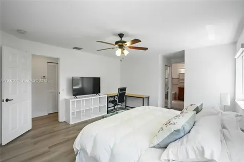 1317 Chenille Circle Weston FL 33327