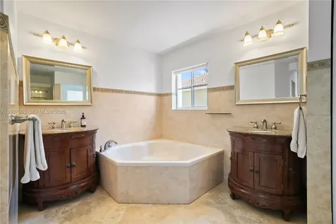 1317 Chenille Circle Weston FL 33327