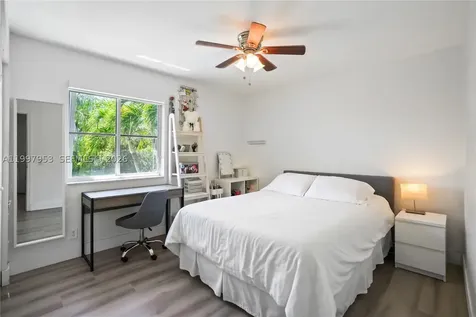 1317 Chenille Circle Weston FL 33327