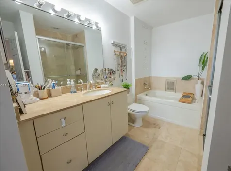 3232 SW 22nd Terrace Miami FL 33145