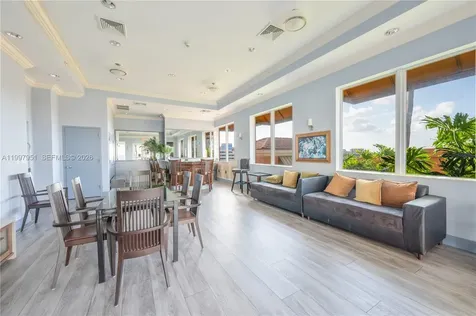 3232 SW 22nd Terrace Miami FL 33145
