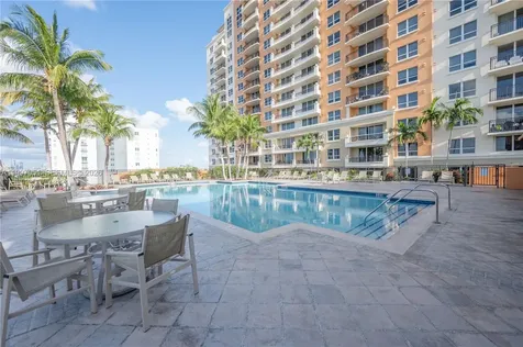3232 SW 22nd Terrace Miami FL 33145
