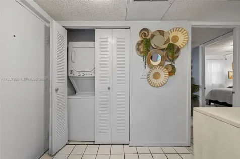 8120 Geneva Court Doral FL 33166